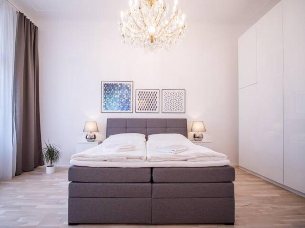 Top Class Apartment In Old Town 2 Bedrooms Prága Kültér fotó