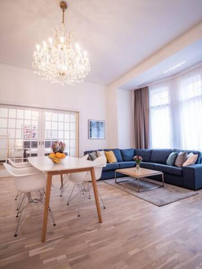 Top Class Apartment In Old Town 2 Bedrooms Prága Kültér fotó