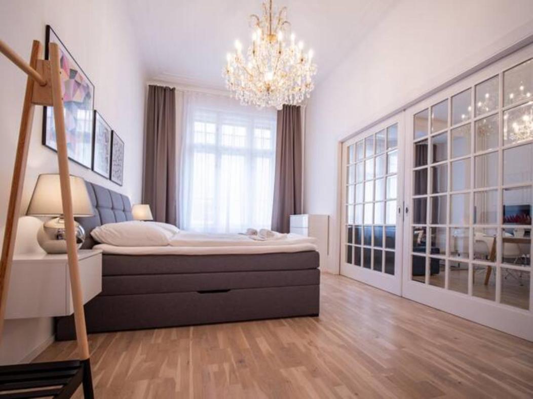 Top Class Apartment In Old Town 2 Bedrooms Prága Kültér fotó